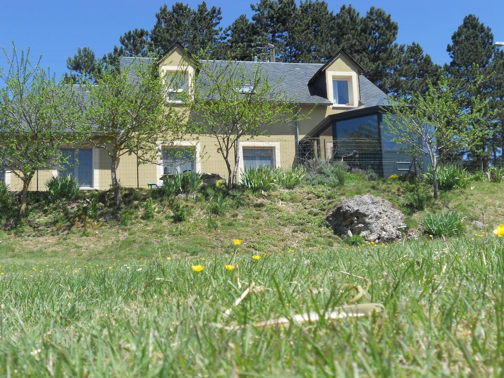 Chez Louis Chambres D'Hotes A La Ferme La Canourgue Exterior foto